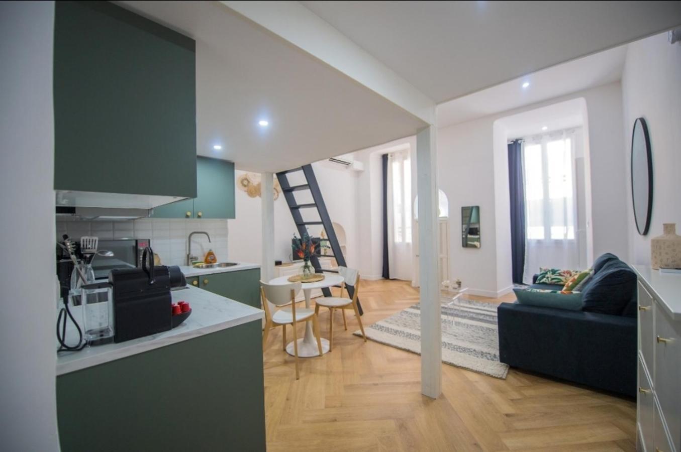 Studio Elegant 4 Couchages Front De Mer Clim Parking Privatif Wifi Nice Exterior photo